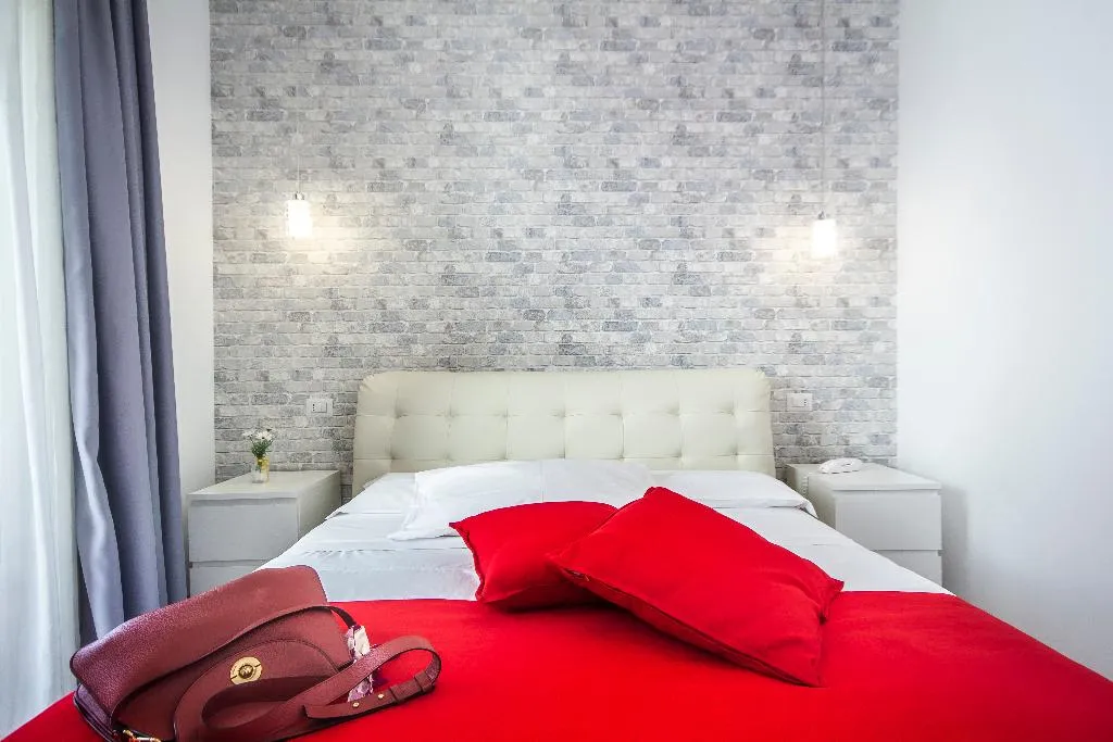 DOUBLE ONE BED Room, Mareneve Resort, Catania