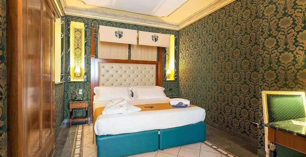 Room, Hotel Manfredi Suite In Rome, Rome