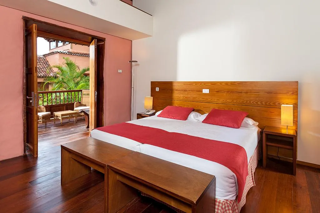 JUNIOR SUITE STANDARD Room, Hotel LIVVO La Quinta Roja, Tenerife