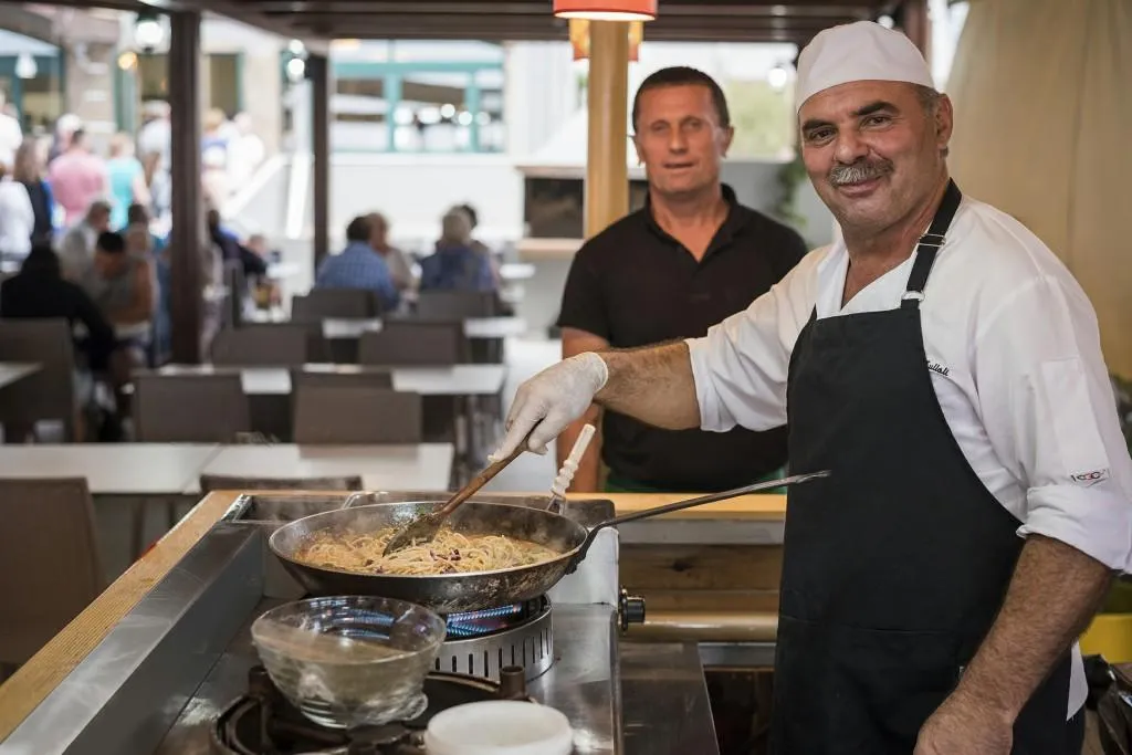 Restaurant, Fereniki Holiday Resort, Crete