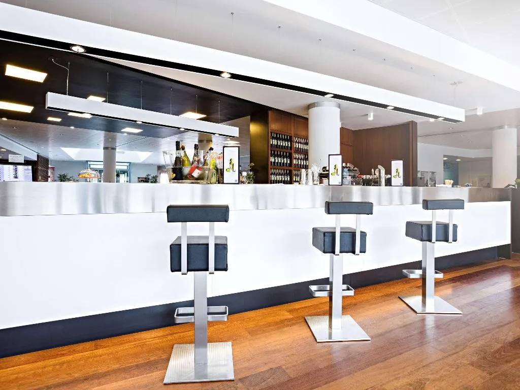 Bar, Novotel Milan Malpensa Airport, Milan