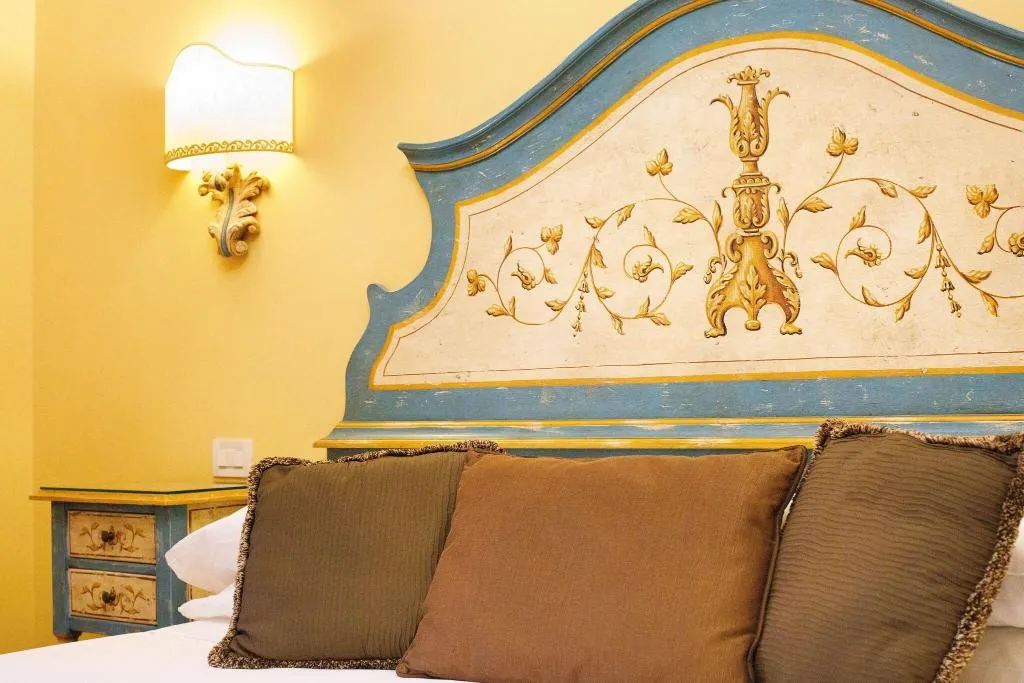 TRIPLE SUPERIOR Room, Hotel Palazzo Guardati, Naples