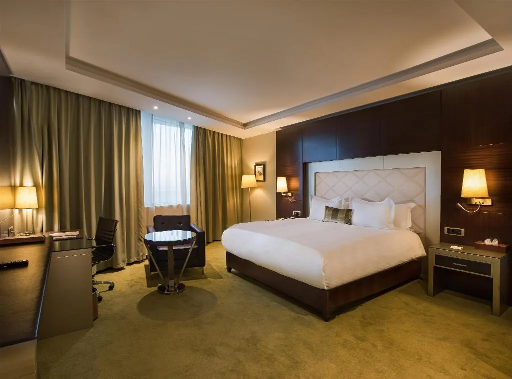 DOUBLE PREMIUM KING BED Room, DoubleTree by Hilton Casablanca City Centre, Casablanca