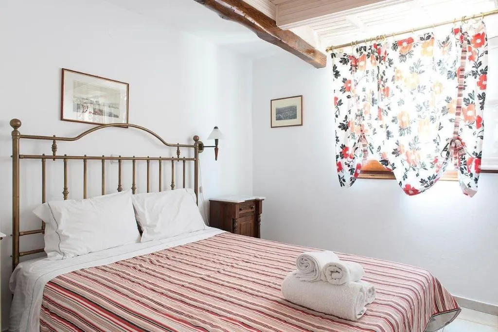 Room, Alana Pension, Mykonos
