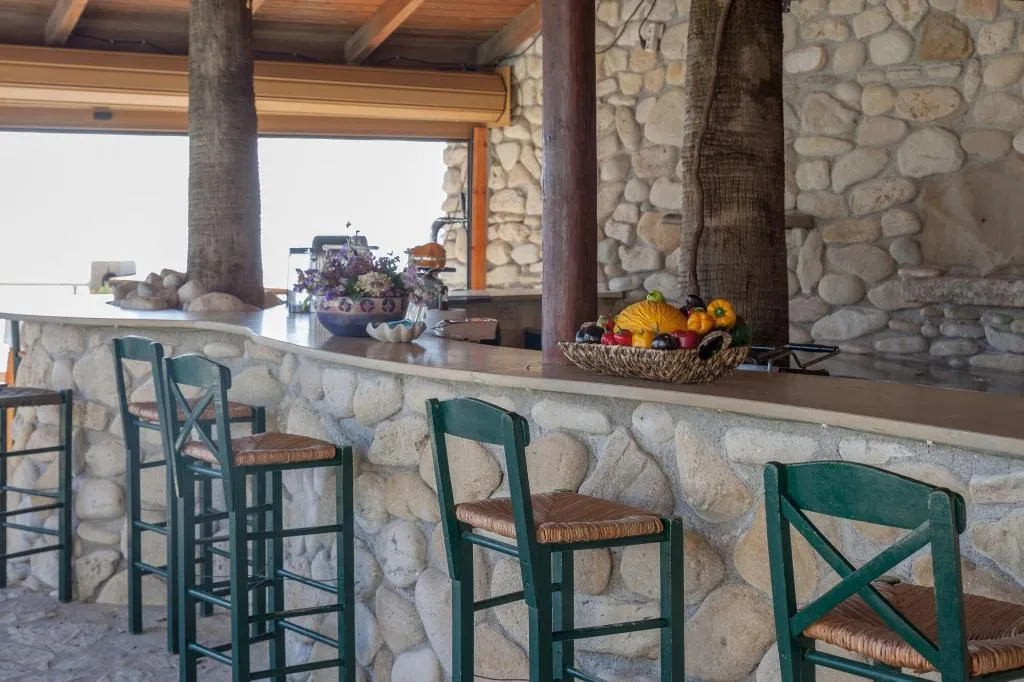 Restaurant, Korfiatis Apartments, Zante