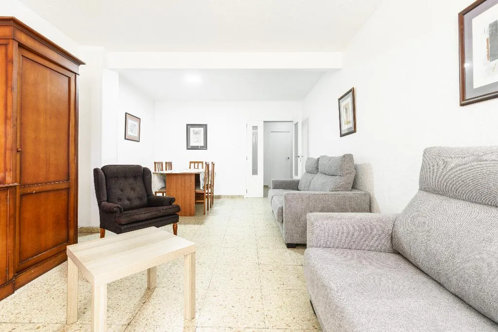 APARTMENT THREE BEDROOMS TWO BATHROOMS Room, Apartamentos Maja Beach, Costa Blanca