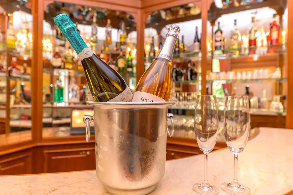 Bar, Hotel Kinsky Fountain, Prague