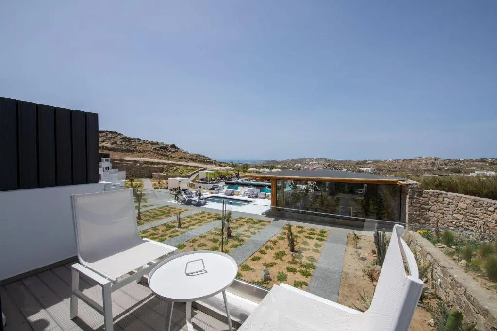 Room, Bianco A Nero, Mykonos