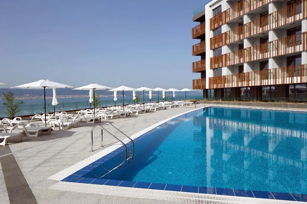 Pool, Paradiso Dreams, Bourgas
