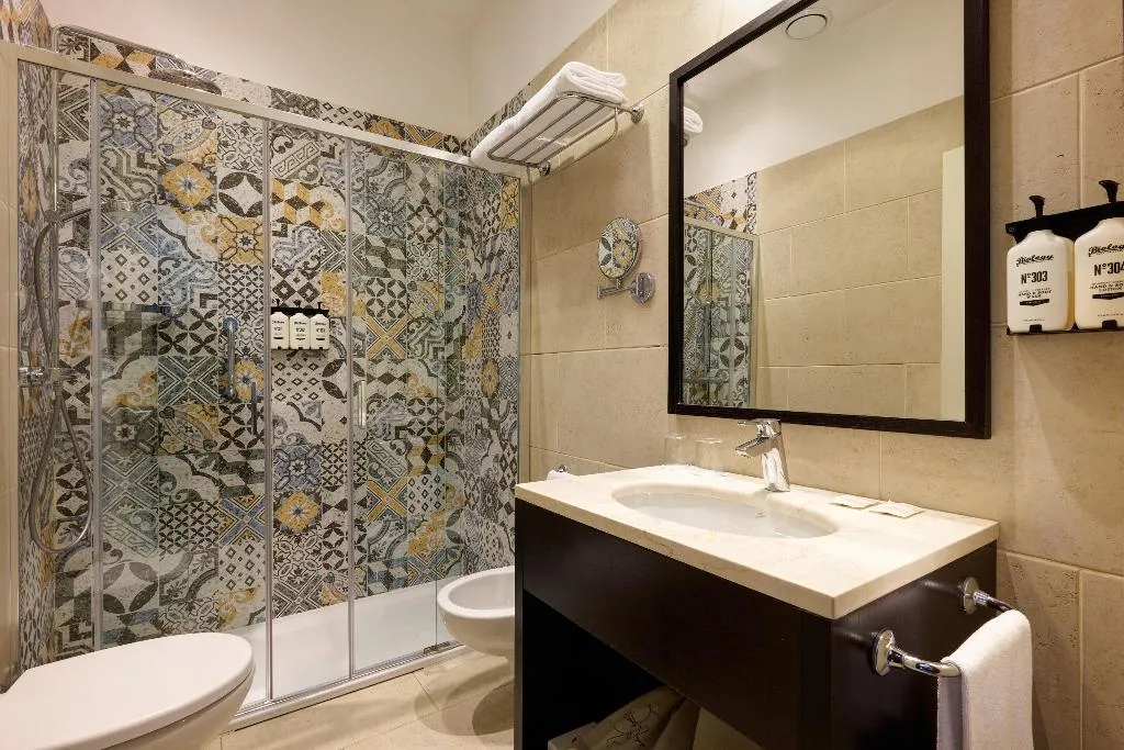 DOUBLE QUEEN SIZE BED Room, Hotel Indigo Venice - Sant'Elena, Venice