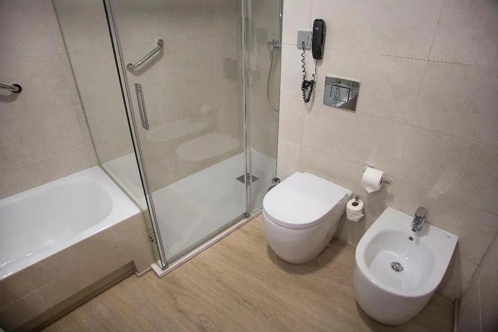 JUNIOR SUITE STANDARD Room, America Sevilla, Seville
