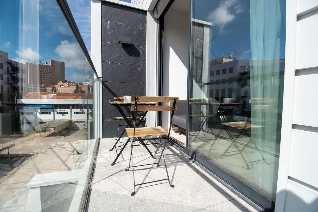 Terrace, E-kilibrio Hotel & Apart-suites, Madrid