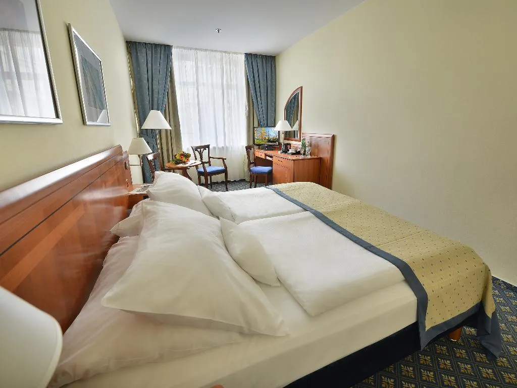 Double or Twin STANDARD Room, Ramada Prague City Centre, Prague