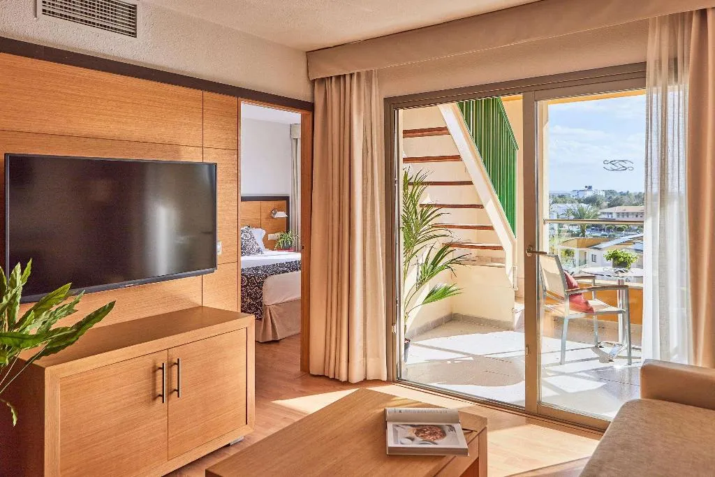 Room, Zafiro Tropic, Majorca