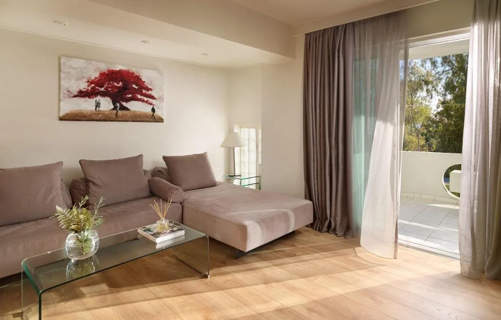Room, Blazer Suites Hotel, Athens