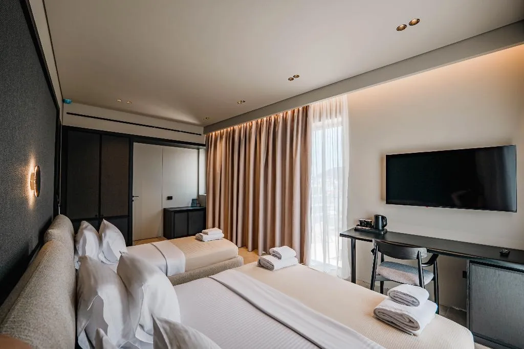 TRIPLE NON SMOKING Room, Sondor Hotel, Southern Albania