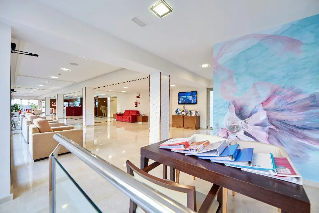 Lobby, Mediterranean bay, Majorca
