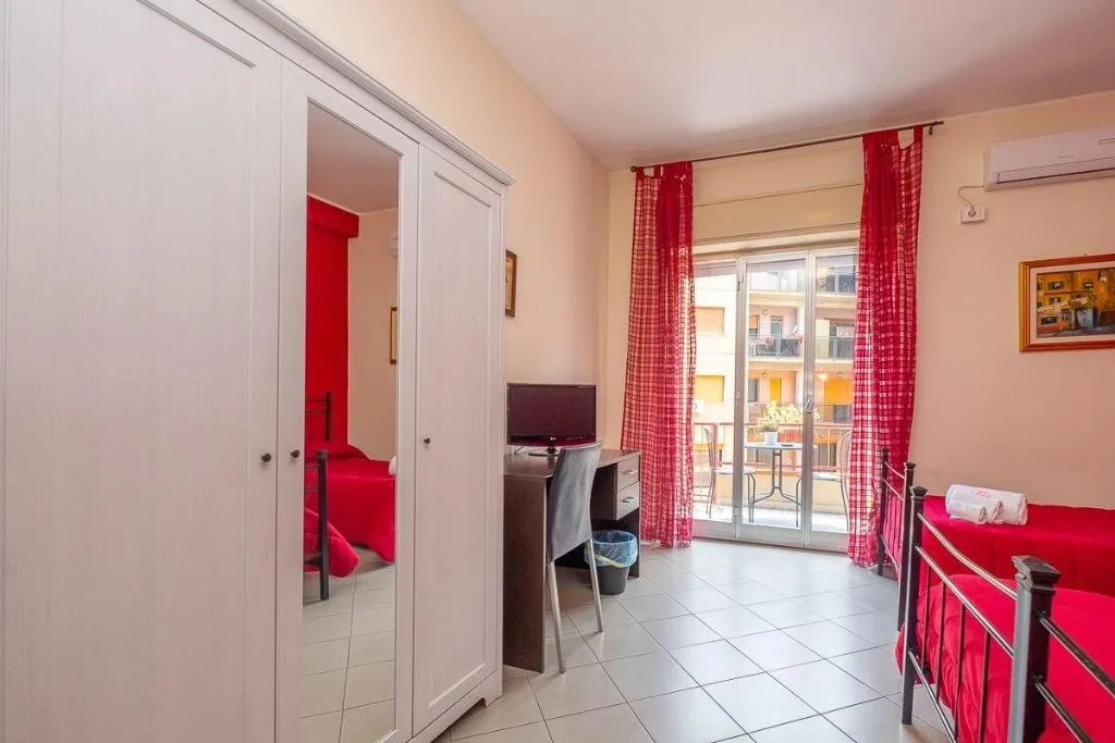 Room, Le Ciminiere Inn, Catania