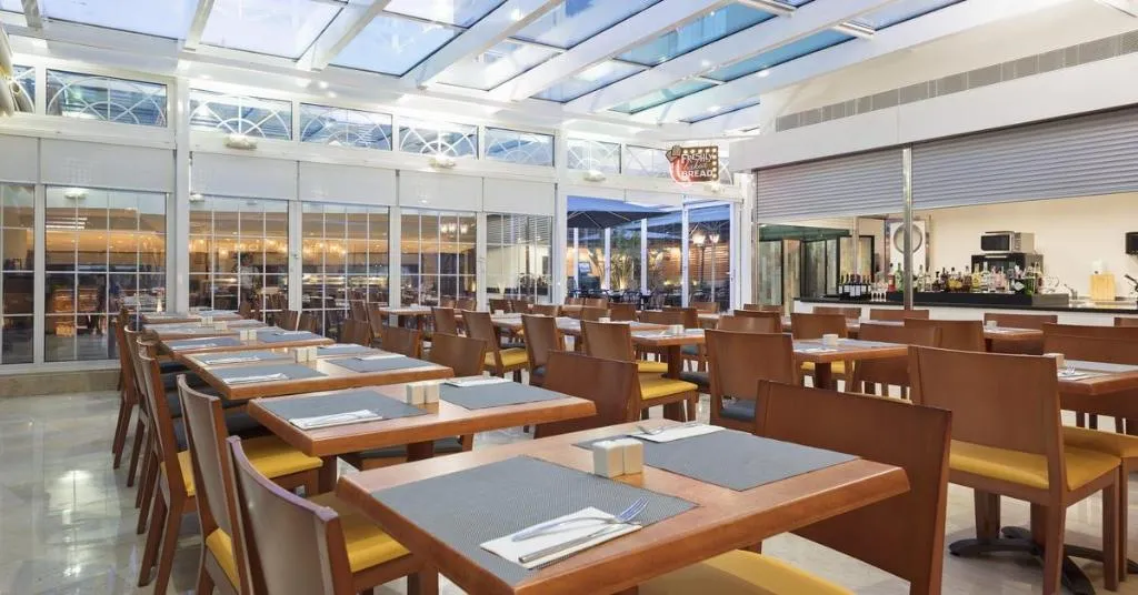 Restaurant, INNSiDE by Meliá Barcelona Apolo, Barcelona