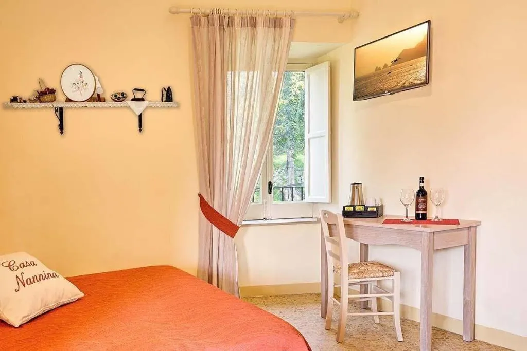 Room, Casa Nannina, Naples