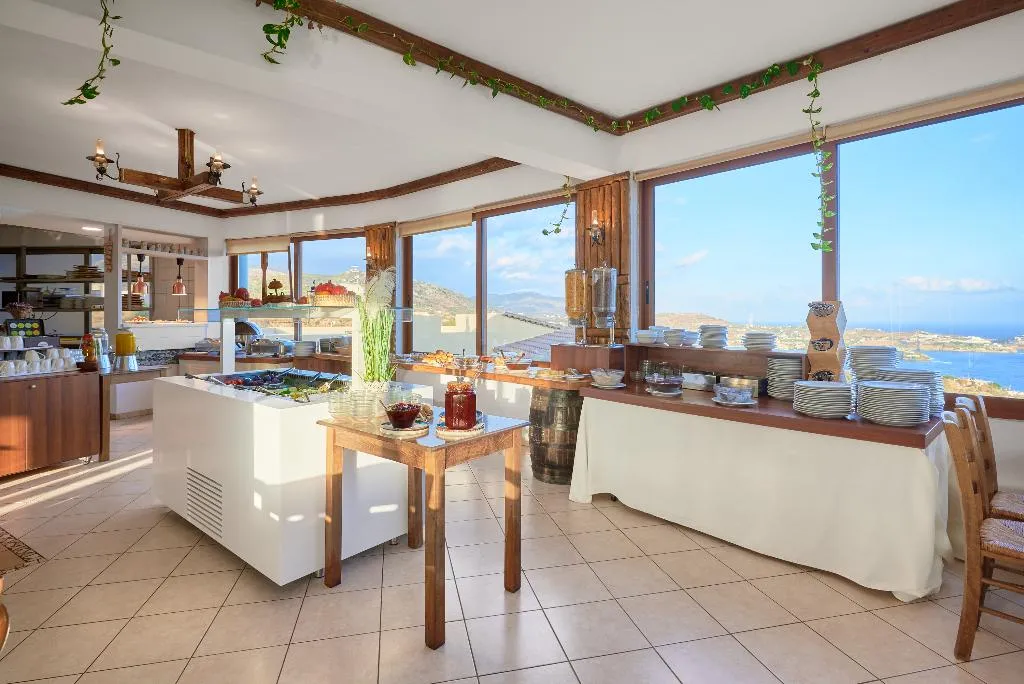 Restaurant, Spiros-Soula Family Hotel & Thematic Suites, Crete