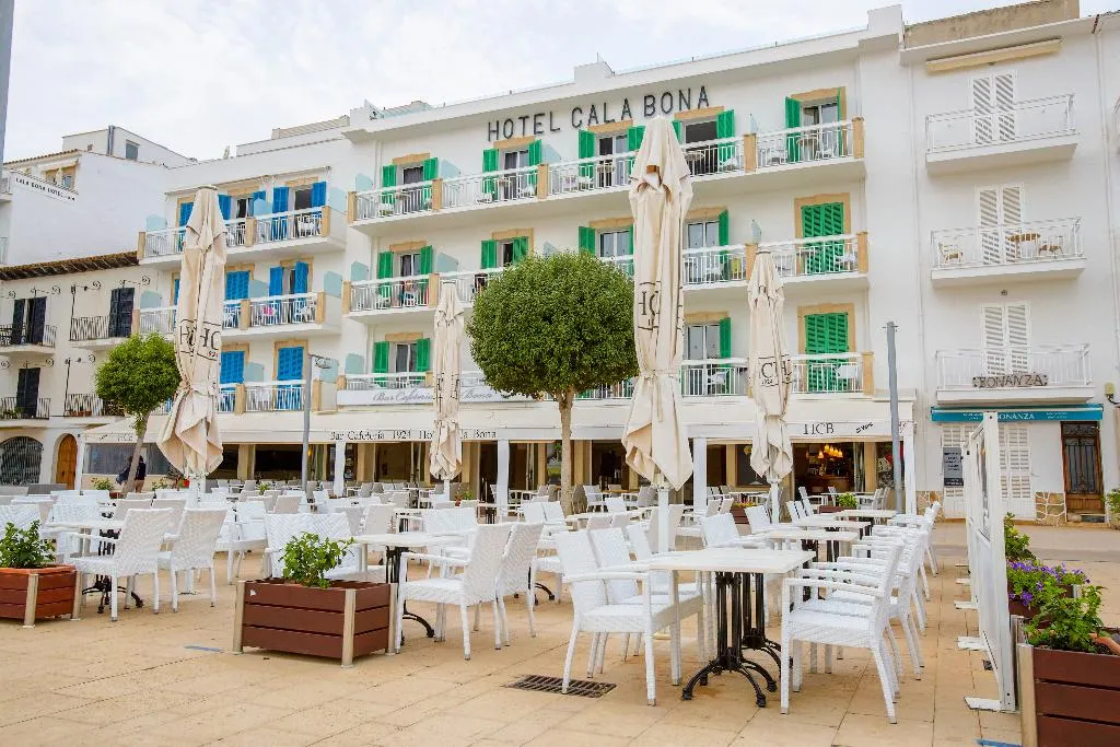 Bar, Hotel Calabona, Majorca