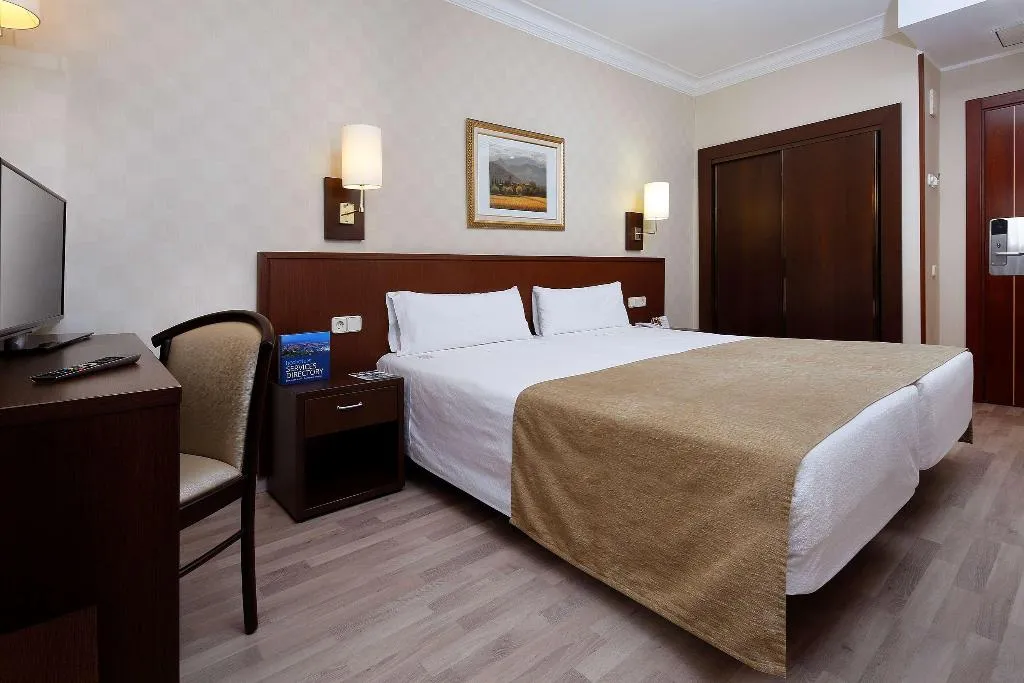Room, HCC Taber, Barcelona