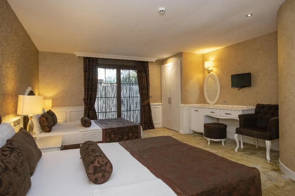 FAMILY ROOM PROMO Room, Han Deluxe Hotel, Dalaman