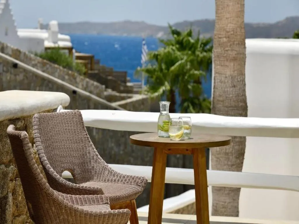SUITE WITH PRIVATE POOL Room, Anax Resort And Spa, Mykonos