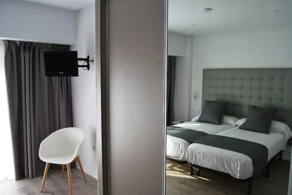 Double or Twin STANDARD Room, Estudiotel Alicante, Costa Blanca