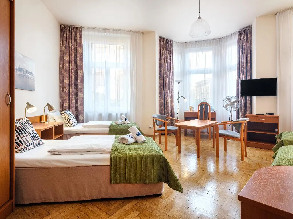 QUADRUPLE STANDARD Room, Kosmopolita Rooms & Apartments, Krakow