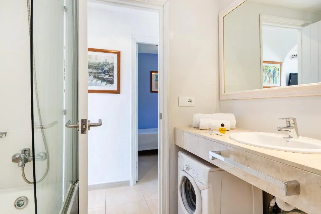 APARTMENT TWO BEDROOMS Room, Son Bou Playa Gold, Menorca