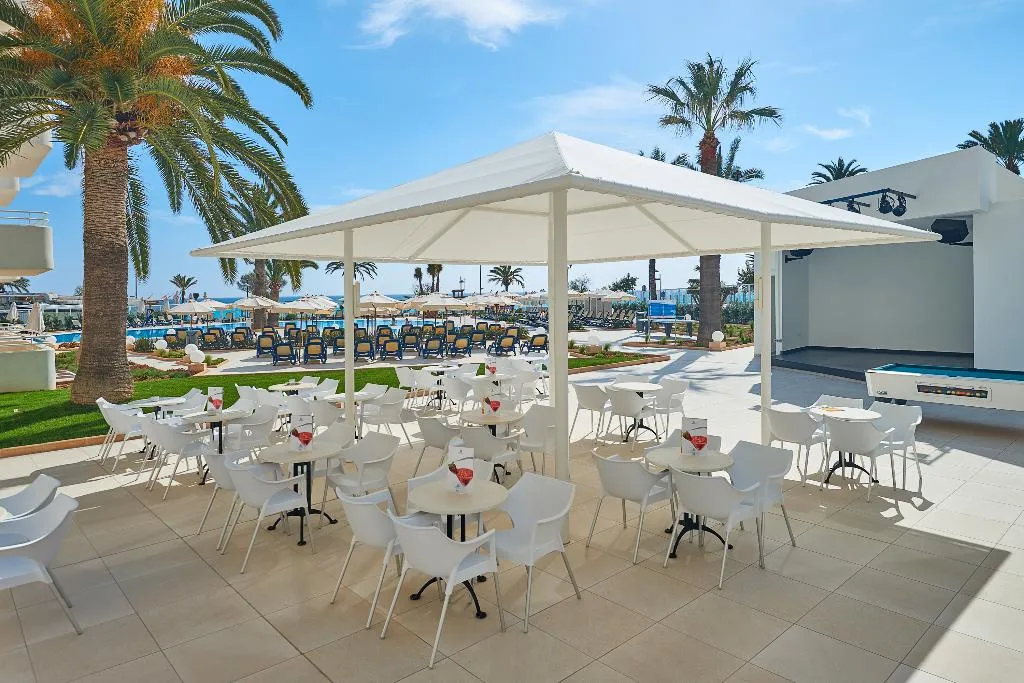 Terrace, Hipotels Mercedes, Majorca
