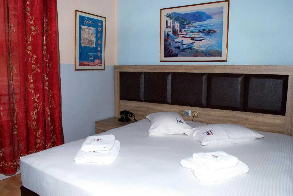 Double or Twin CLASSIC Room, Diethness, Athens