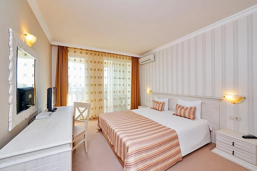 APARTMENT SEA VIEW Room, Penelope Palace, Bourgas