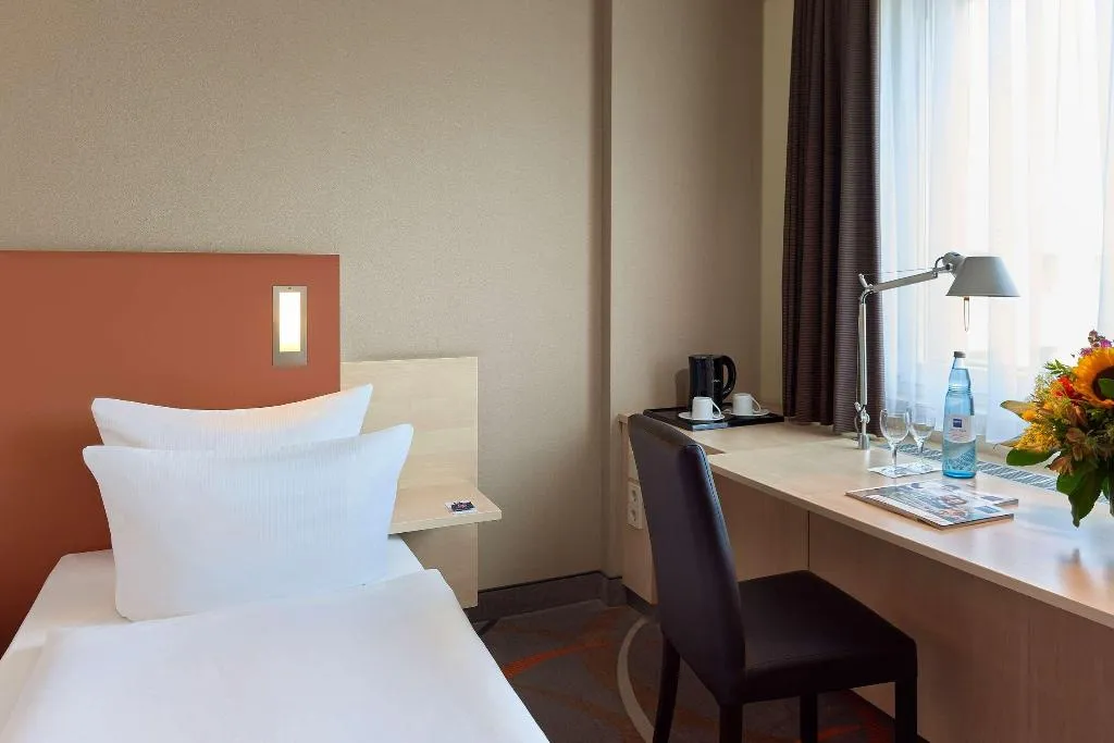 Room, Essential by Dorint Berlin-Adlershof, Berlin