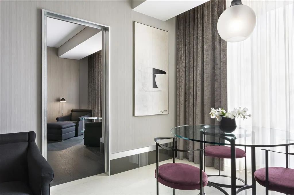 Room, Excelsior Hotel Gallia, a Luxury Collection Hotel, Milan