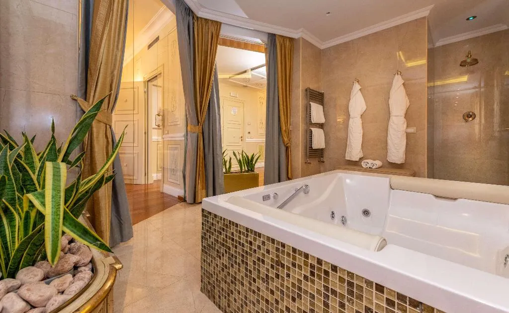 Room, Radisson Blu Ghr Hotel Rome, Rome