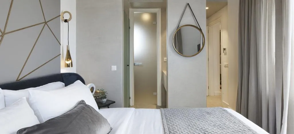 SUITE WITH JACUZZI Room, Altera Pars Suites, Santorini