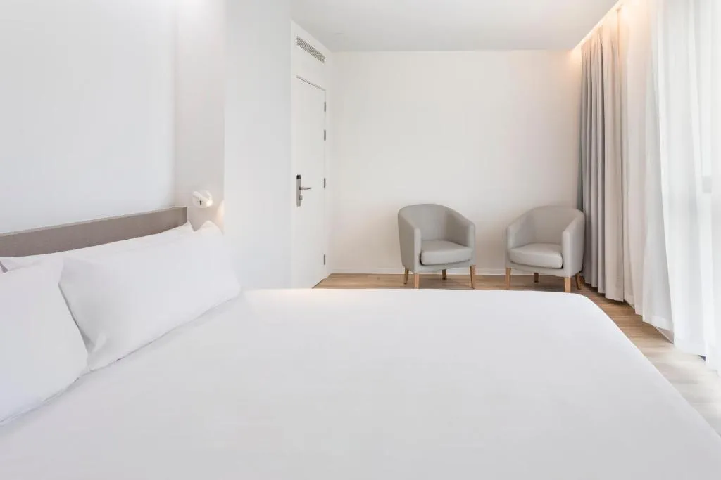 Room, B&B Hotel Santo Tirso, Porto