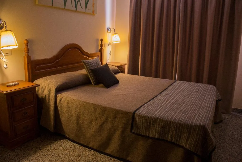 SINGLE STANDARD Room, Reyesol, Costa Del Sol