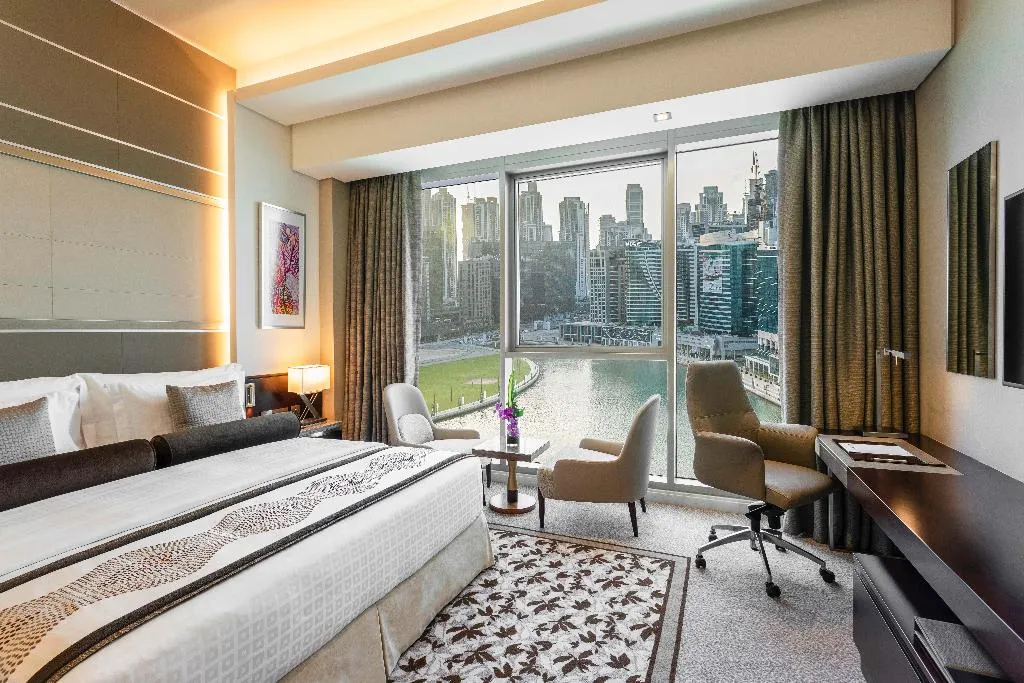 DOUBLE SUPERIOR WITH VIEWS Room, Renaissance Business Bay Hotel, Dubai, Dubai
