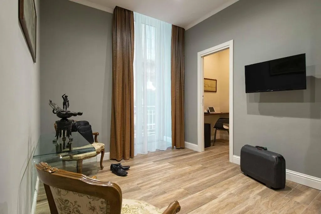 Room, Dante Maison De Prestige, Naples