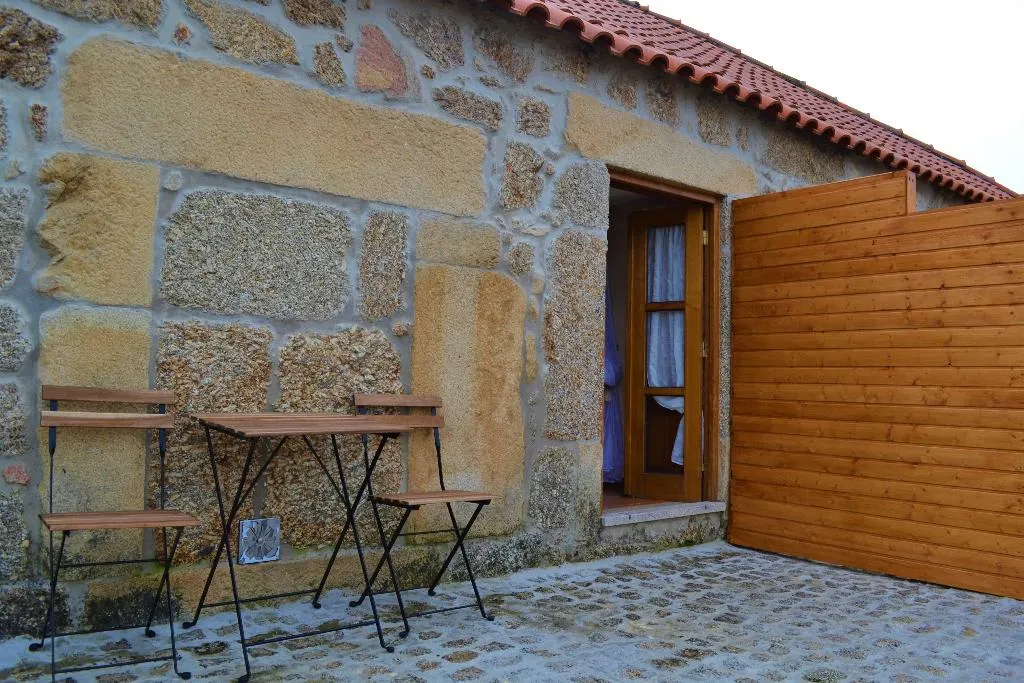 DOUBLE GARDEN VIEW WITH BALCONY Room, Quinta Do Quinto, Porto