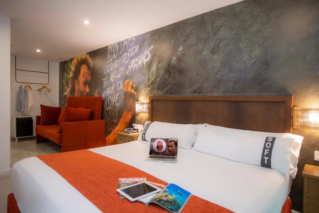 QUADRUPLE STANDARD Room, Casual del Mar Málaga, Costa Del Sol