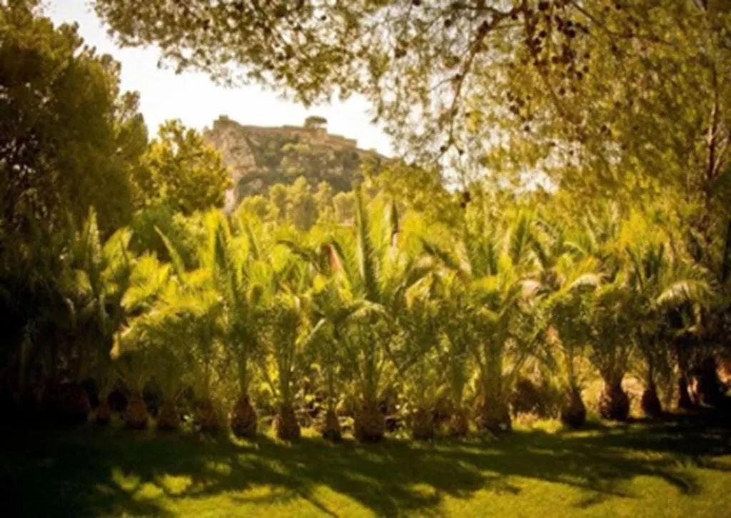 Terrace, Mont-Sant, Valencia