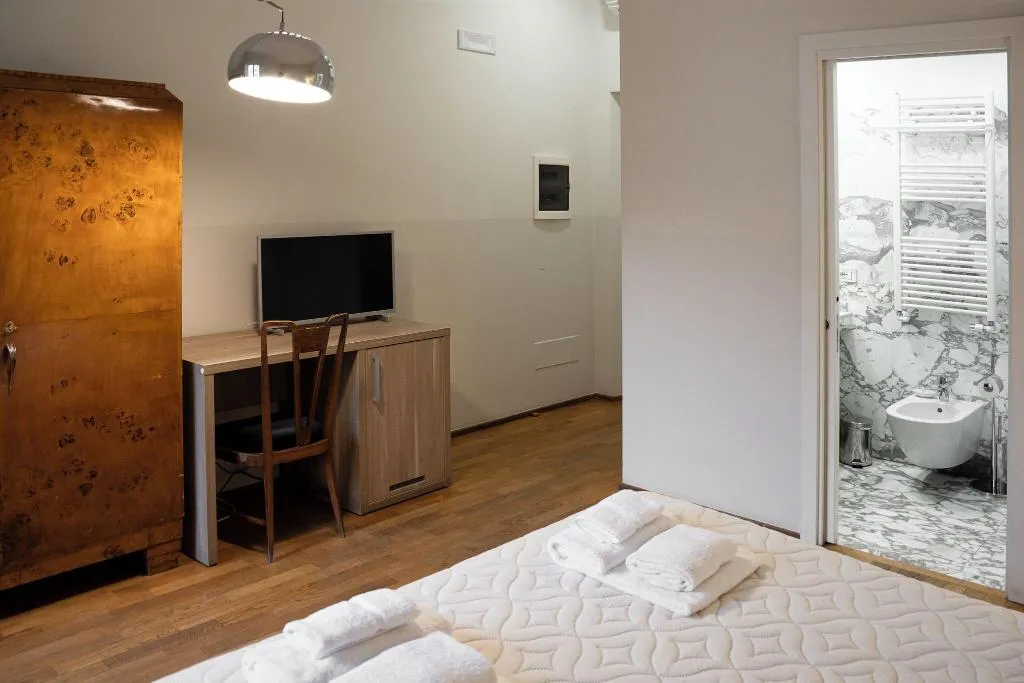 DOUBLE COMFORT Room, Hotel La Scala, Florence