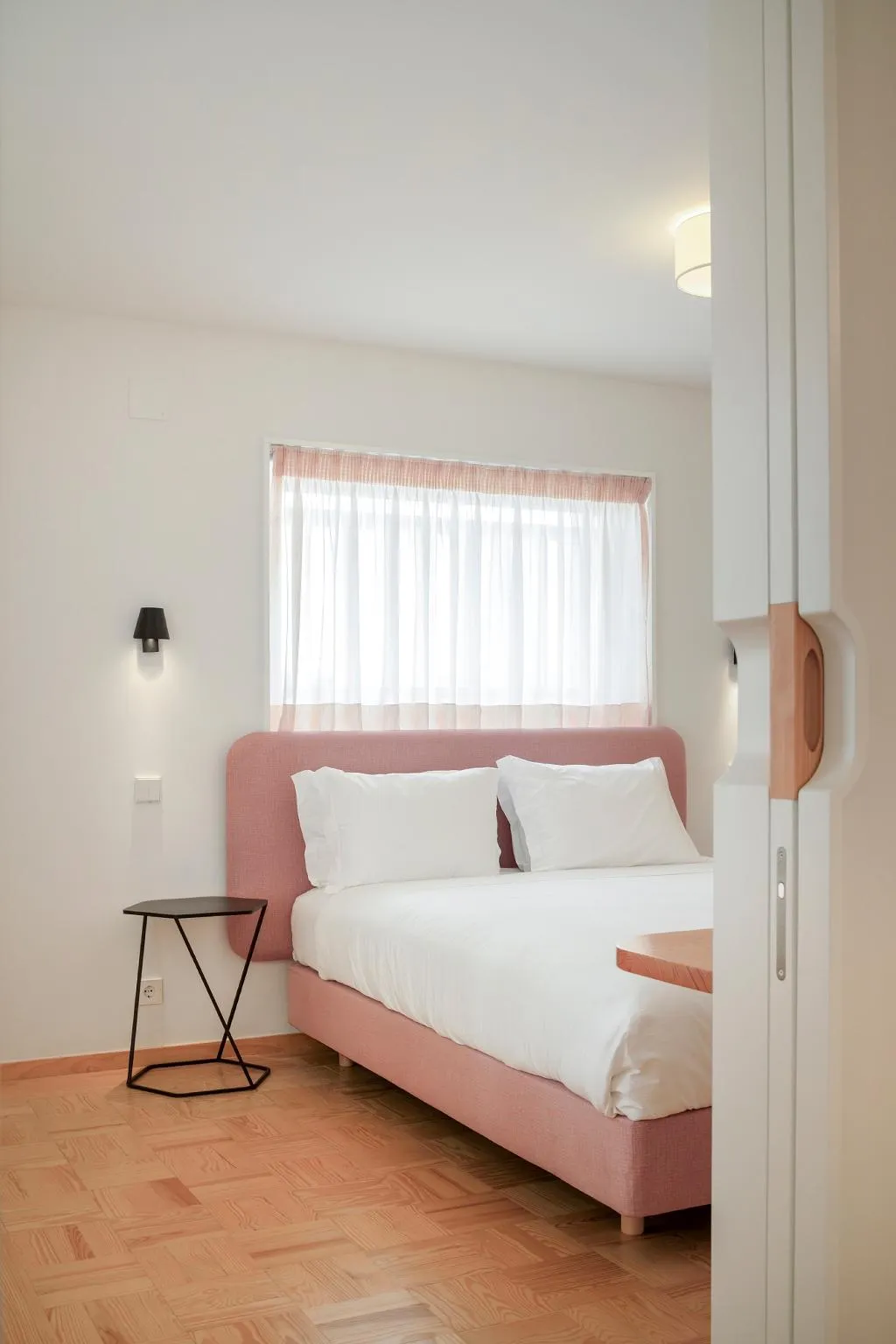 APARTMENT DELUXE ONE BEDROOM Room, Lisbon Serviced Apartments - Principe Real, Lisbon