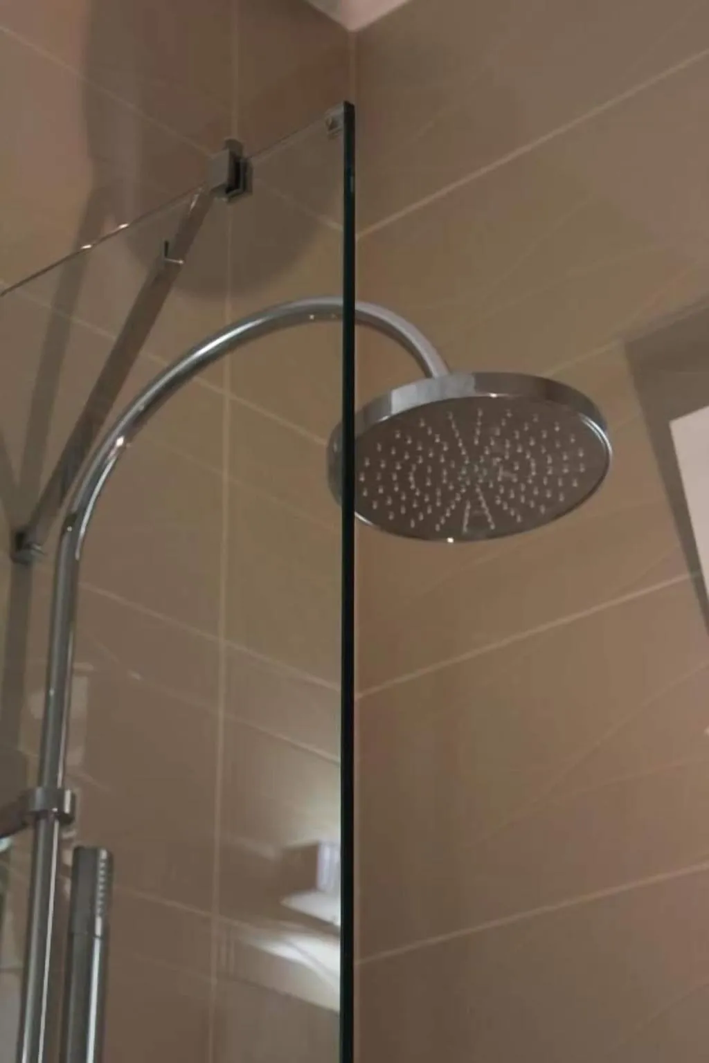 Room, Eleas Gi, Zante
