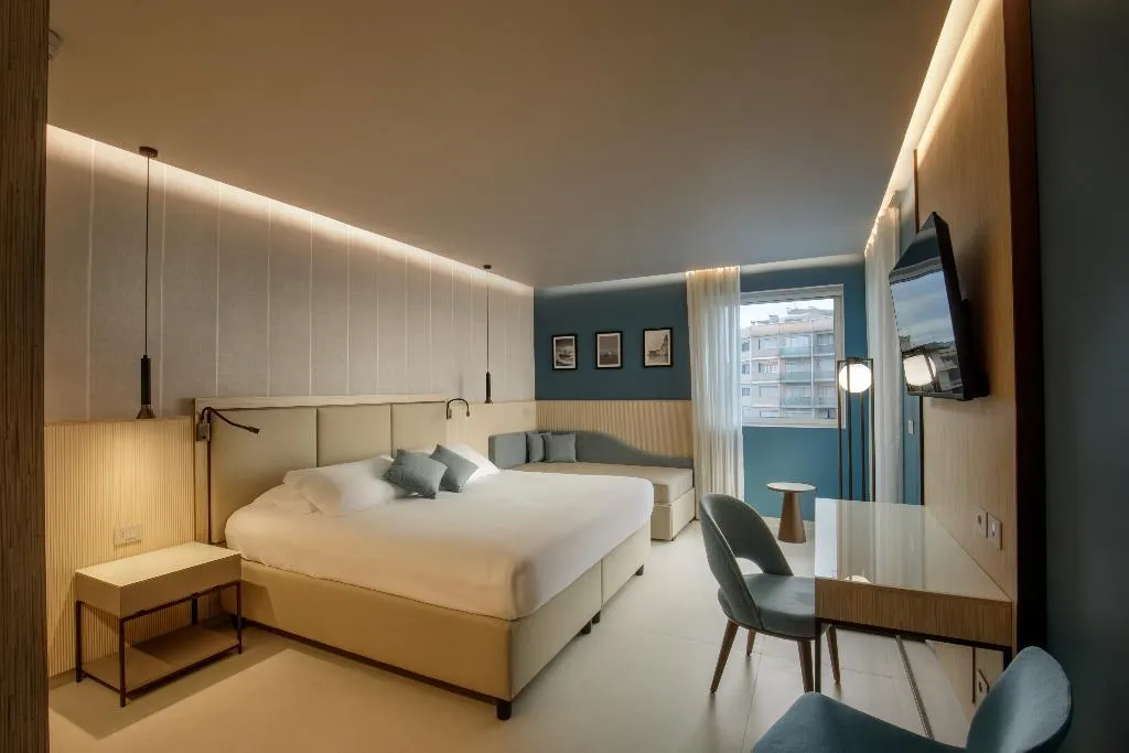 Double or Twin DELUXE SEA VIEW Room, Ambasciatori Suite Hotel, Venice